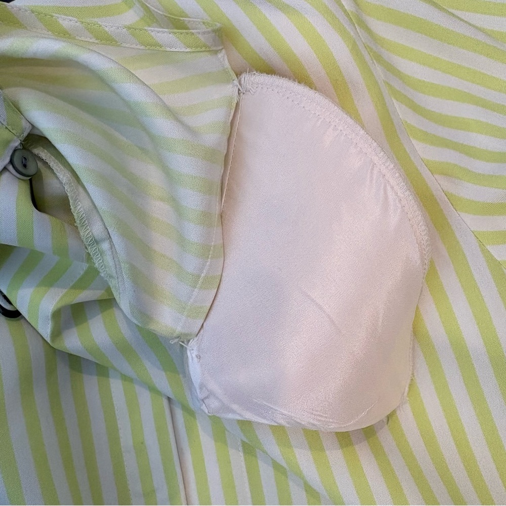 Lord & Taylor Silk Blouse chartreuse striped Vintage size 8 Spring flowy office - Picture 10 of 10
